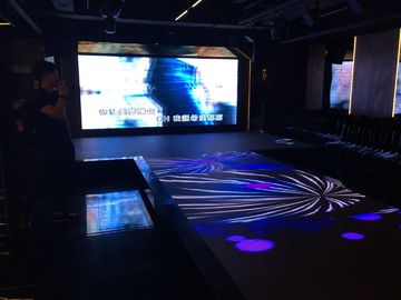 Porcellana La video automobile interattiva viva antislittamento ha condotto video Dance Floor per nozze 100 - 240V fabbrica