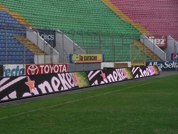 Porcellana Risparmio energetico verticale di scorrimento dell'esposizione principale perimetro dinamico dello stadio del gioco di calcio fornitore